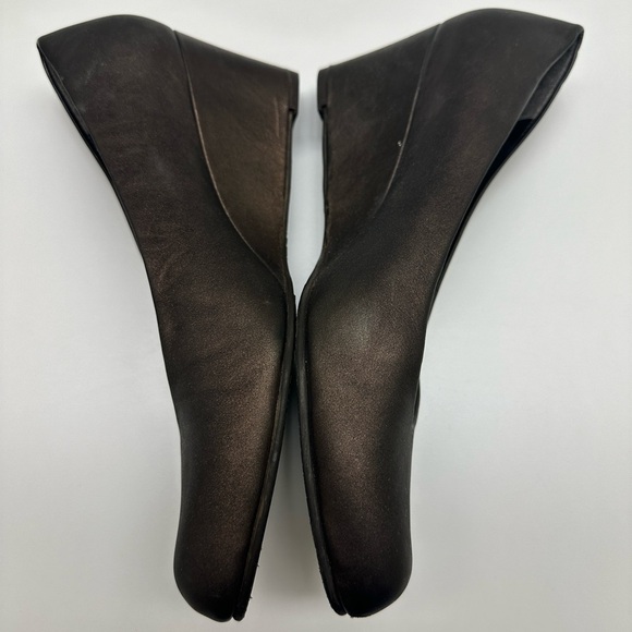 Stuart Weitzman business professional wedges - size 6.5M - Picture 4 of 10